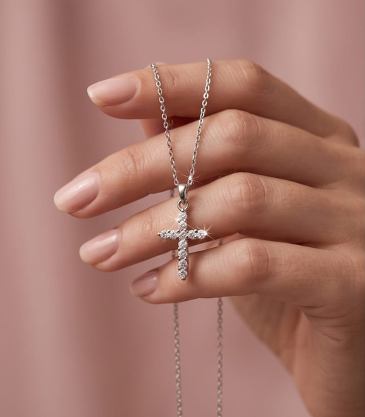 Silver križ ogrlica