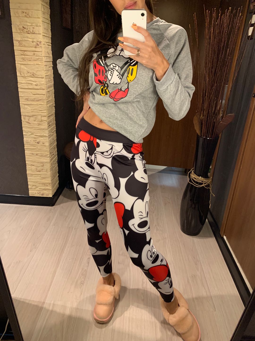 Mickey tajice