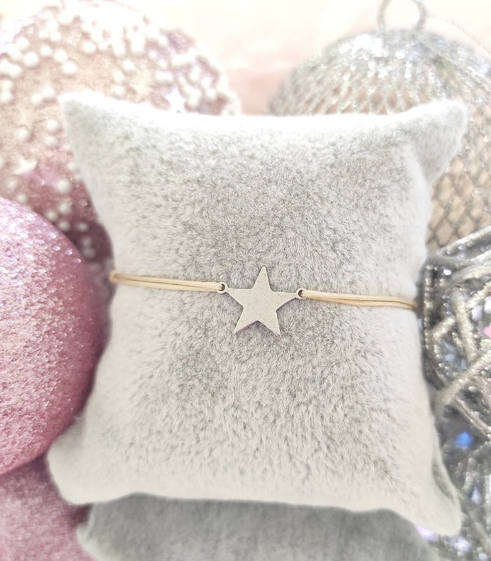 The Star Narukvica